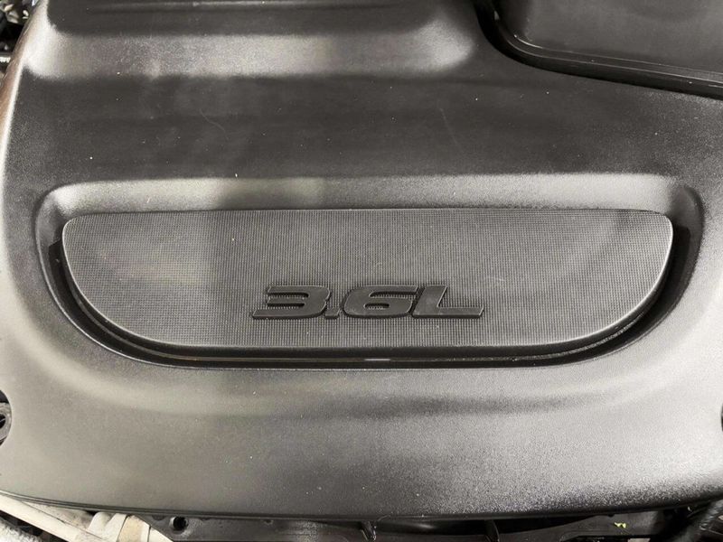 2019 Chrysler Pacifica Limited 4dr Mini Van - 22950316 - 9