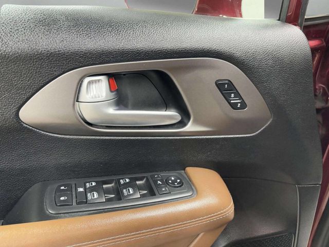 2019 Chrysler Pacifica Limited 4dr Mini Van - 22950316 - 11