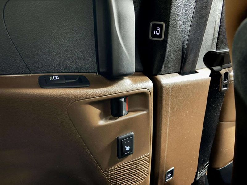 2019 Chrysler Pacifica Limited 4dr Mini Van - 22950316 - 16