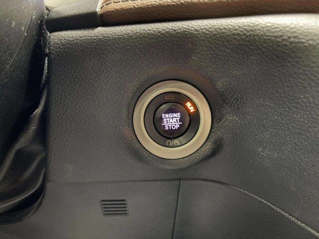 2019 Chrysler Pacifica Limited 4dr Mini Van - 22950316 - 41