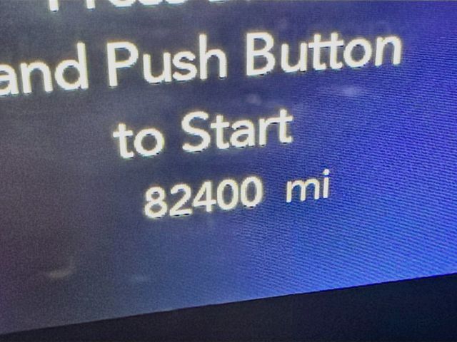 2019 Chrysler Pacifica Limited FWD - 23079579 - 11