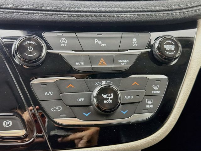 2019 Chrysler Pacifica Limited FWD - 23079579 - 15
