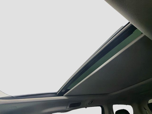 2019 Chrysler Pacifica Limited FWD - 23079579 - 21