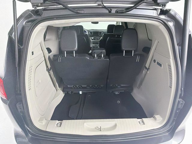 2019 Chrysler Pacifica Limited FWD - 23079579 - 26