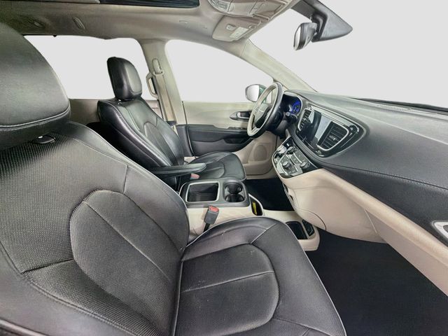 2019 Chrysler Pacifica Limited FWD - 23079579 - 29