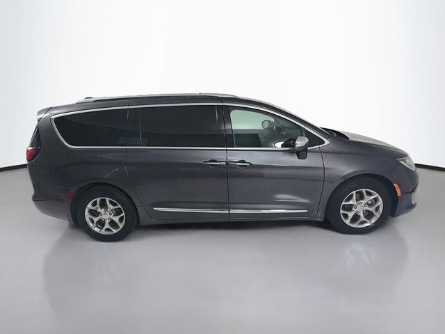 2019 Chrysler Pacifica Limited FWD - 23079579 - 7