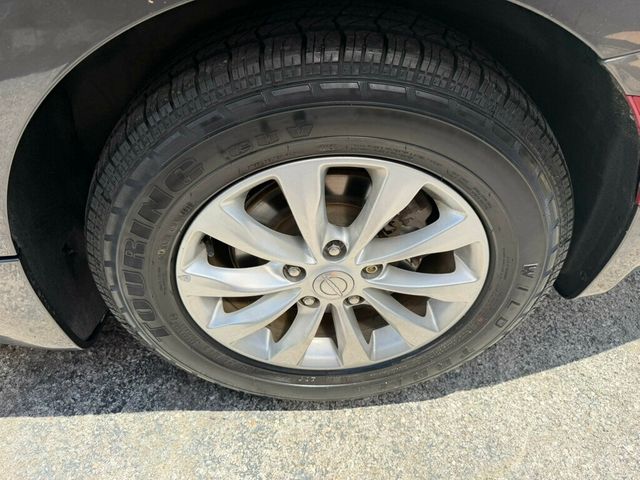 2019 Chrysler Pacifica LX FWD - 23038899 - 11