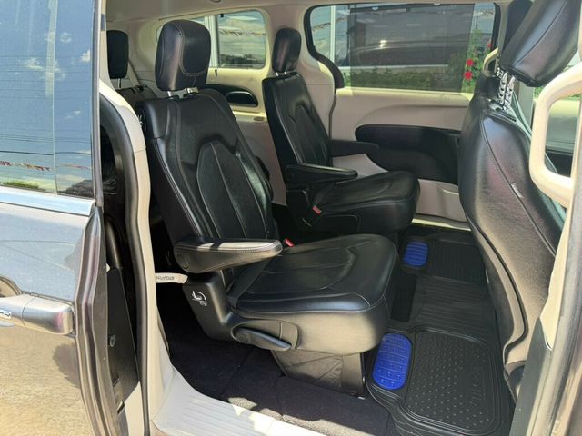 2019 Chrysler Pacifica LX FWD - 23038899 - 16