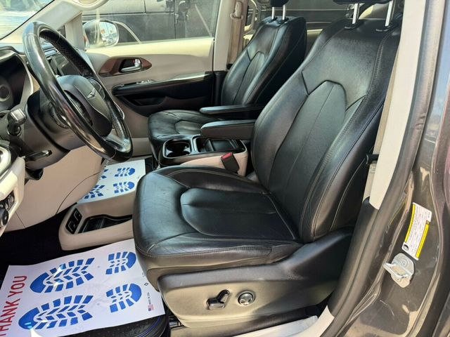 2019 Chrysler Pacifica LX FWD - 23038899 - 1