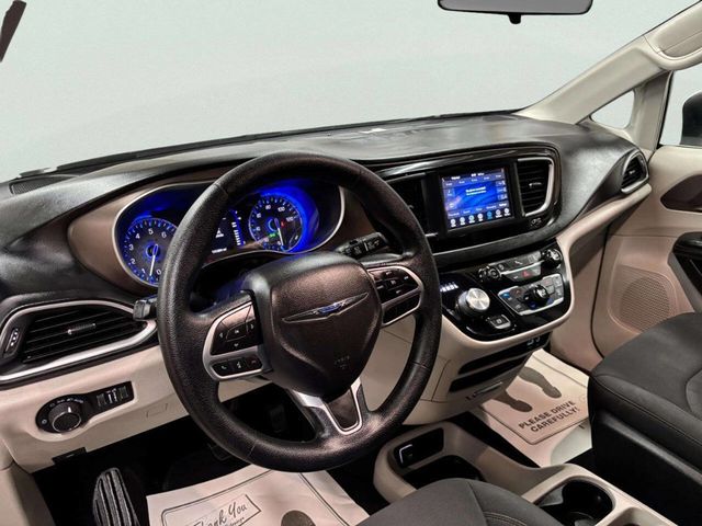 2019 Chrysler Pacifica LX FWD - 23055249 - 12