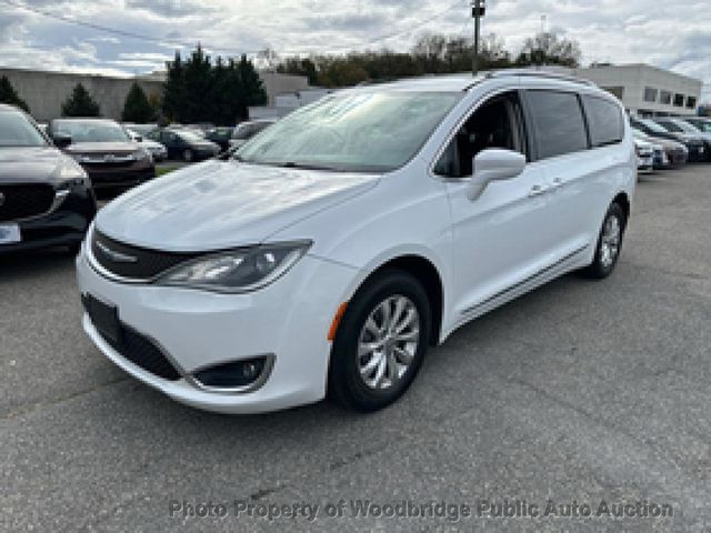 2019 Chrysler Pacifica Touring L - 22940868 - 0