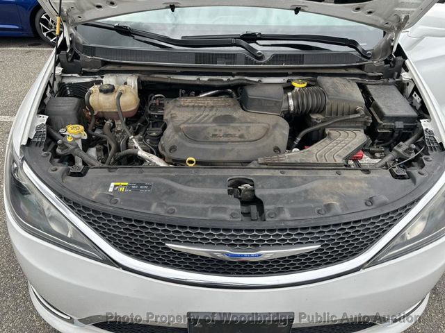 2019 Chrysler Pacifica Touring L - 22940868 - 21