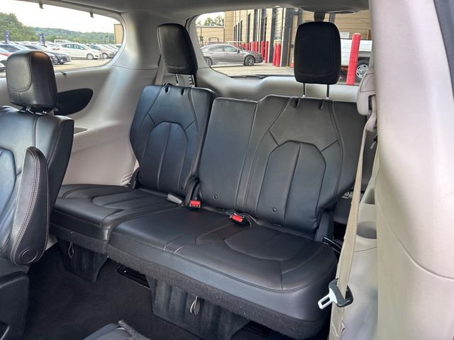 2019 Chrysler Pacifica TOURING L - 23085756 - 6