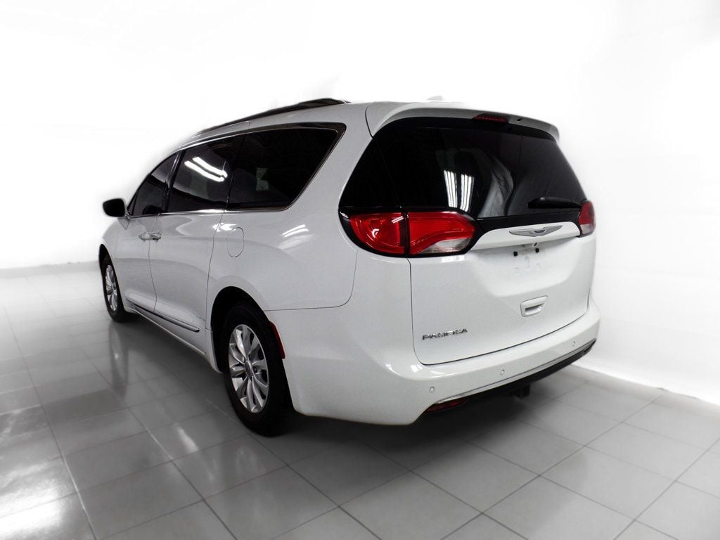 2019 Chrysler Pacifica TOURING L - 22583030 - 3