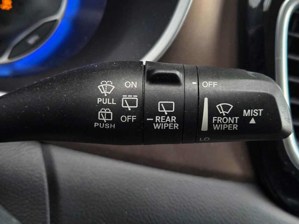 2019 Chrysler Pacifica Touring L photo 30