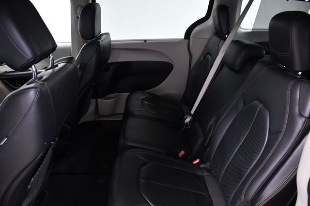 2019 Chrysler Pacifica Touring L FWD - 23011533 - 9