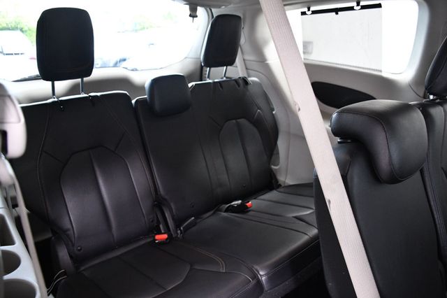 2019 Chrysler Pacifica Touring L FWD - 23011533 - 13
