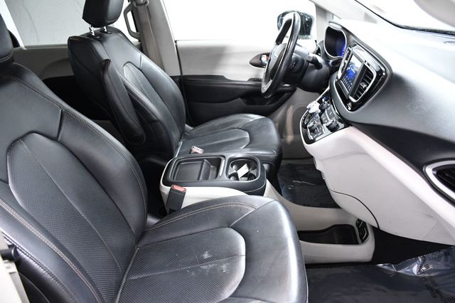 2019 Chrysler Pacifica Touring L FWD - 23011533 - 15