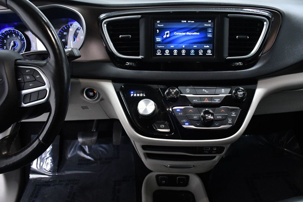 2019 Chrysler Pacifica Touring L FWD - 23011533 - 23