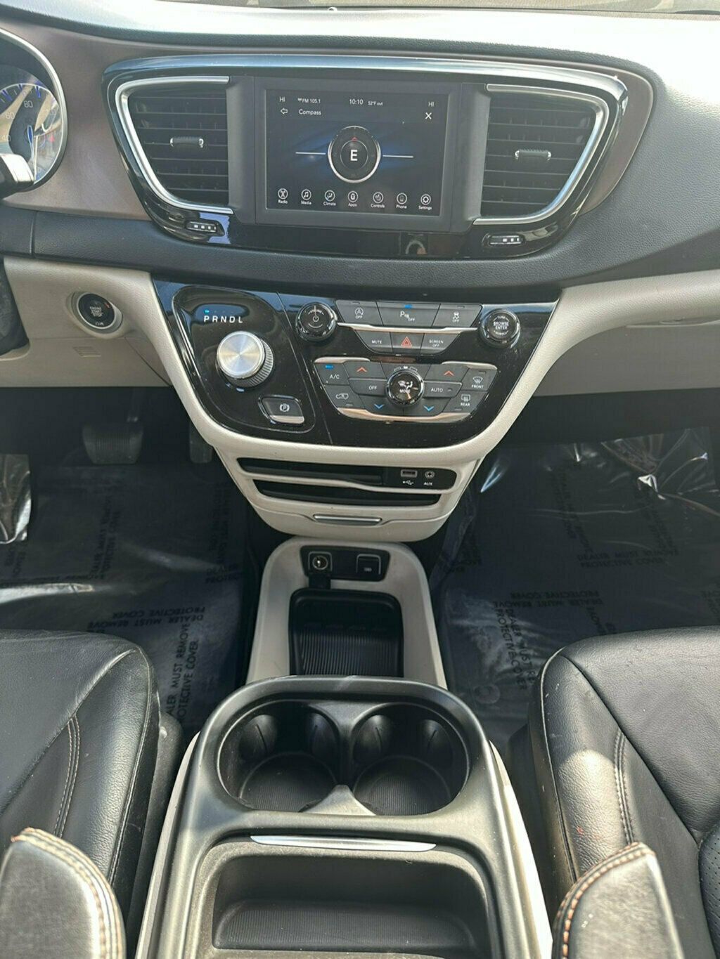 2019 Chrysler Pacifica Touring L FWD - 22353887 - 40