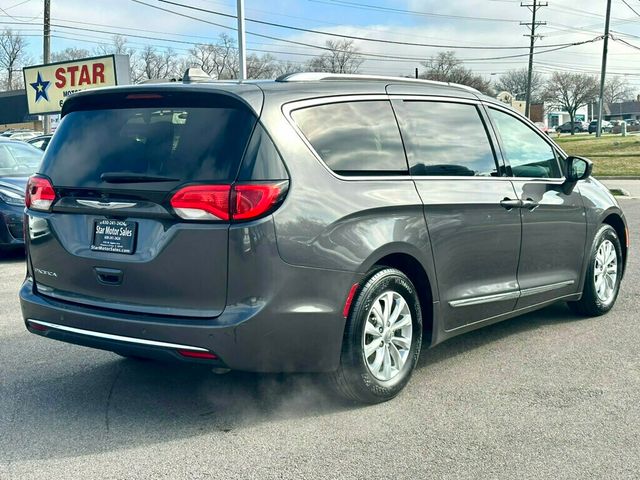 2019 Chrysler Pacifica Touring L FWD - 22353887 - 8
