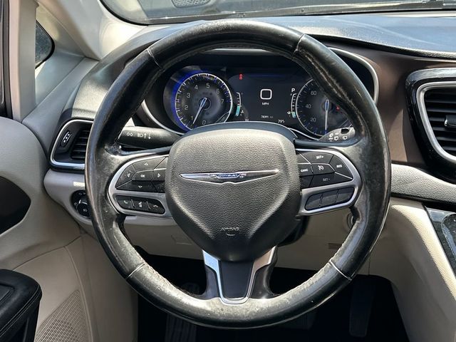 2019 Chrysler Pacifica Touring L Plus - 23050746 - 17