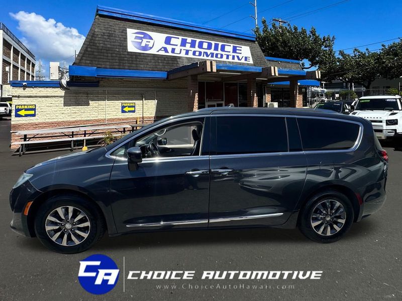 2019 Chrysler Pacifica Touring L Plus - 23050746 - 2