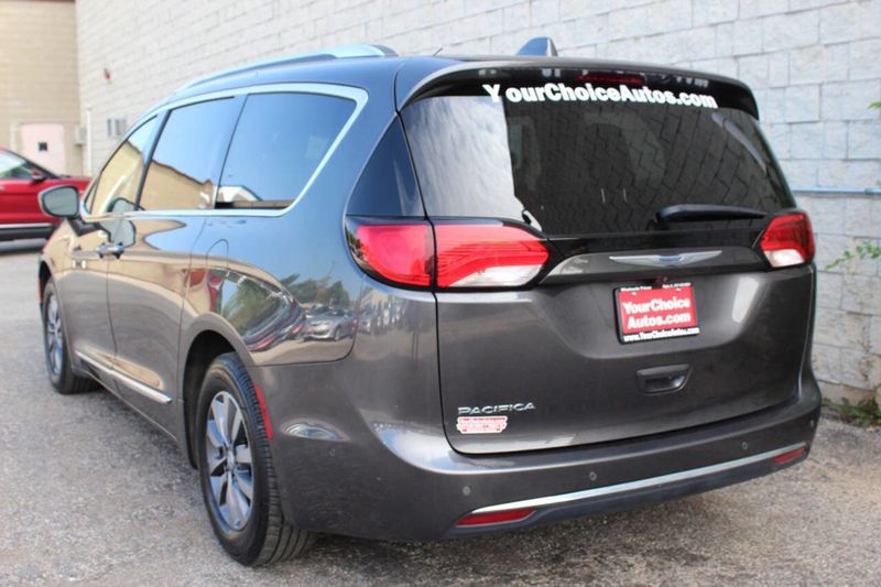 2019 Chrysler Pacifica Touring L Plus 4dr Mini Van - 22915520 - 2