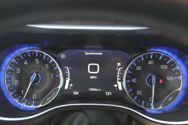 2019 Chrysler Pacifica Touring L Plus 4dr Mini Van - 22915520 - 32