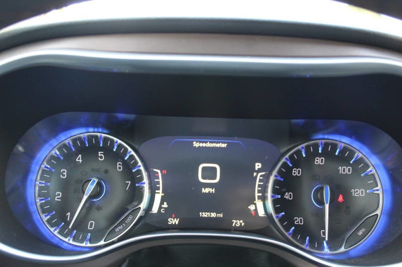 2019 Chrysler Pacifica Touring L Plus 4dr Mini Van - 22916535 - 30