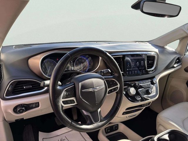 2019 Chrysler Pacifica Touring L Plus 4dr Mini Van - 23042994 - 13