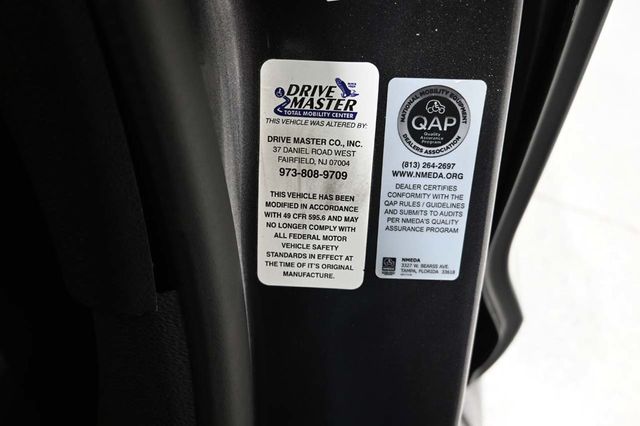 2019 Chrysler Pacifica Touring L Plus Handicap Mobility Van - 23065625 - 33