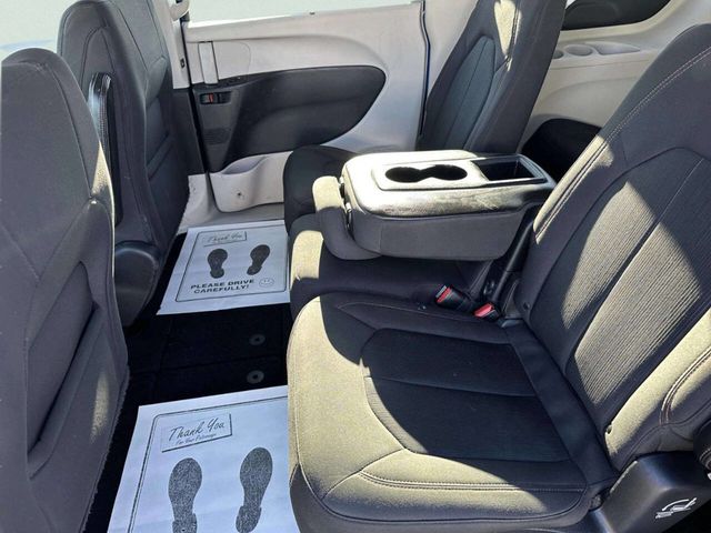 2019 Chrysler Pacifica Touring Plus FWD - 22963916 - 10