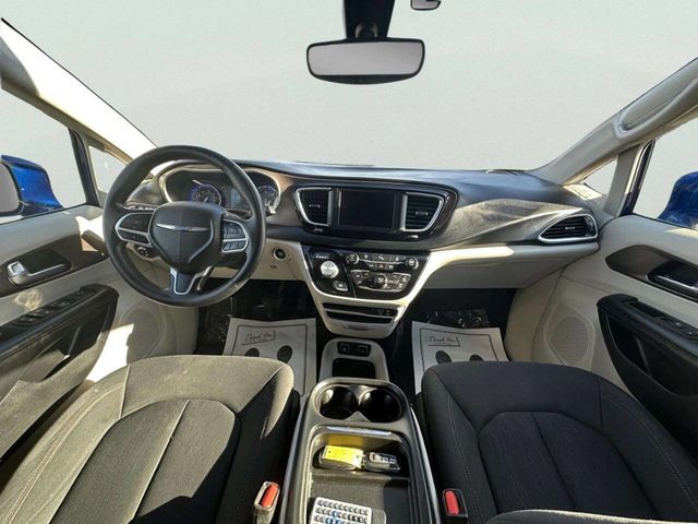 2019 Chrysler Pacifica Touring Plus FWD - 22963916 - 16