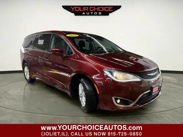 2019 Chrysler Pacifica Touring Plus FWD - 22978713 - 10