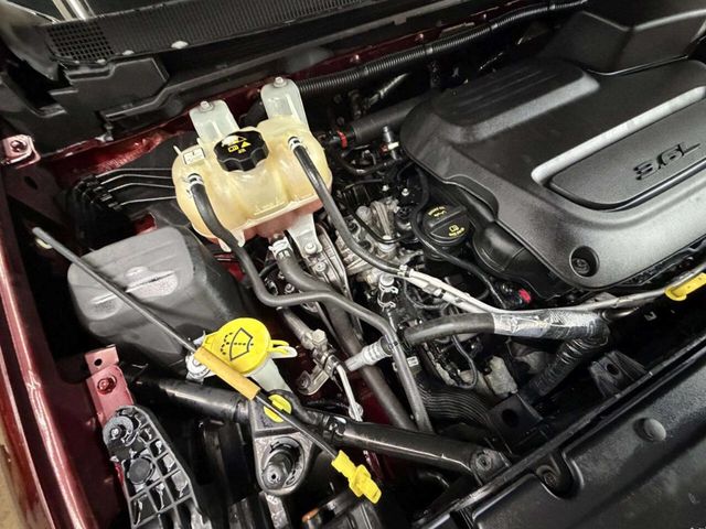 2019 Chrysler Pacifica Touring Plus FWD - 22978713 - 27