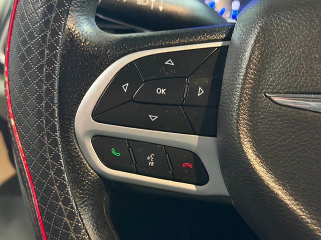 2019 Chrysler Pacifica Touring Plus FWD - 22978713 - 32