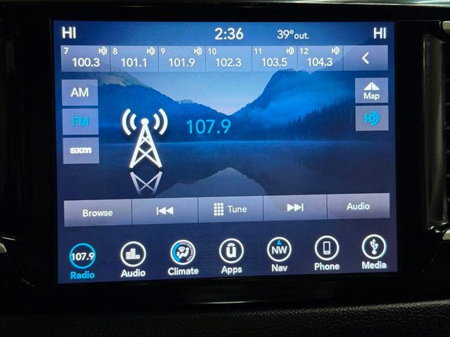 2019 Chrysler Pacifica Touring Plus FWD - 22978713 - 37