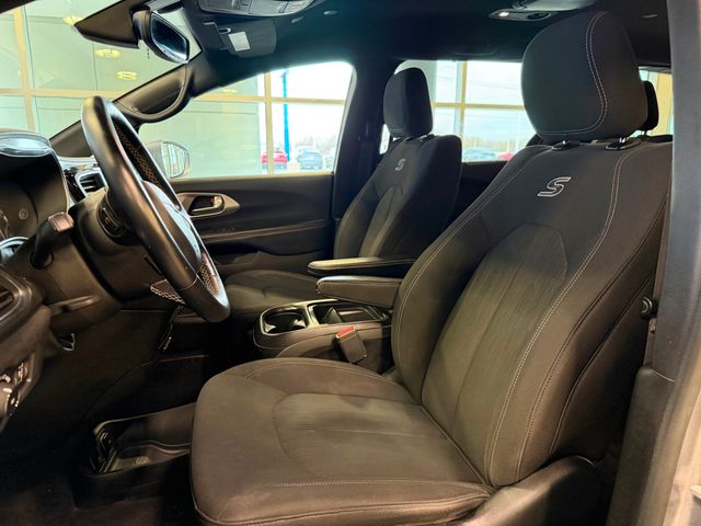 2019 Chrysler Pacifica Touring Plus FWD - 23008127 - 19