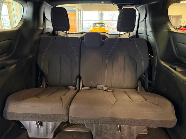 2019 Chrysler Pacifica Touring Plus FWD - 23008127 - 22