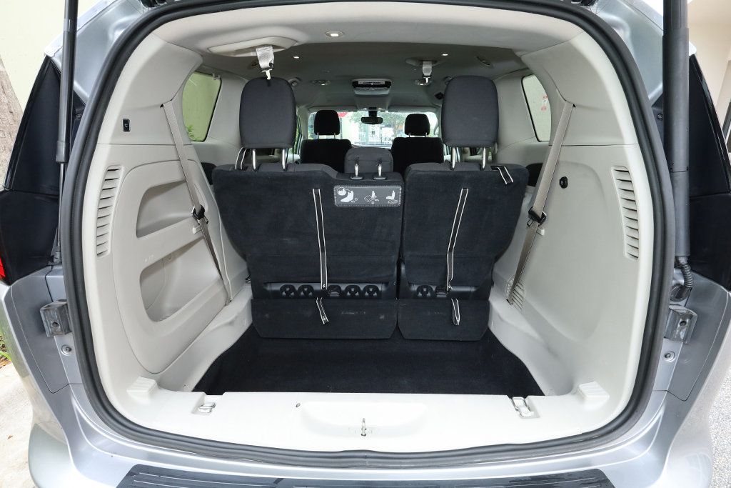 2019 Chrysler Pacifica Touring Plus photo 28