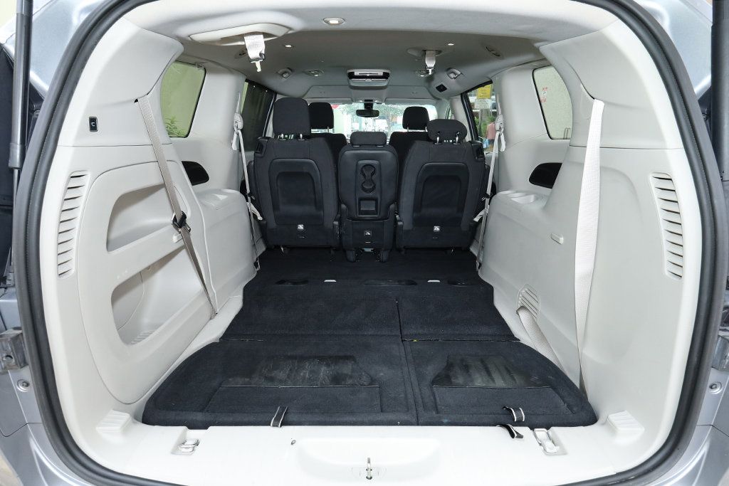 2019 Chrysler Pacifica Touring Plus photo 29