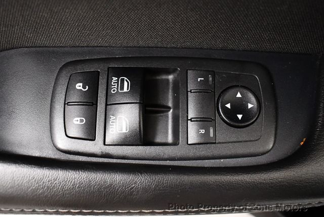 2019 Dodge Challenger GT AWD - 22401690 - 19