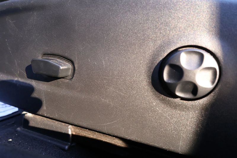 2019 Dodge Challenger GT, BLACKOUT WHEELS, NAVI, HID LTS, SPOILER, BLUETOOTH, ALPINE!! - 22937023 - 14