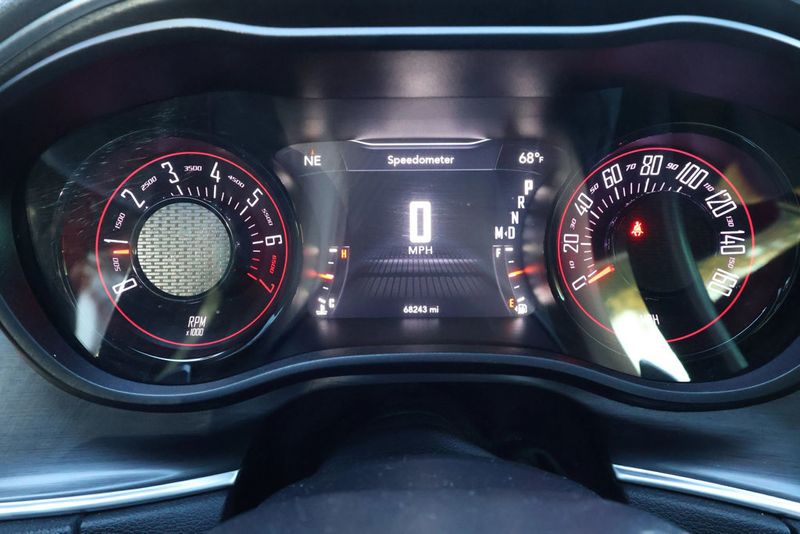 2019 Dodge Challenger GT, BLACKOUT WHEELS, NAVI, HID LTS, SPOILER, BLUETOOTH, ALPINE!! - 22937023 - 19