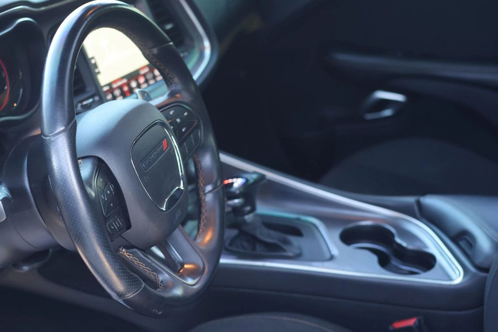 2019 Dodge Challenger GT, BLACKOUT WHEELS, NAVI, HID LTS, SPOILER, BLUETOOTH, ALPINE!! - 22937023 - 8