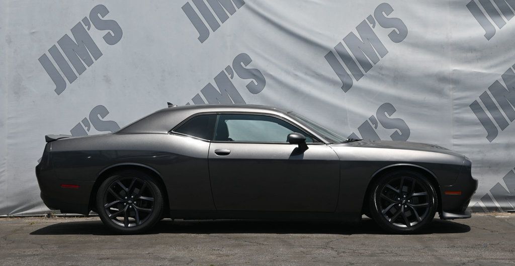 2019 Dodge Challenger R/T photo 4
