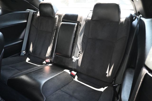 2019 Dodge Challenger R/T Plus Package Performance Plus Package Moonroof - 23030110 - 15