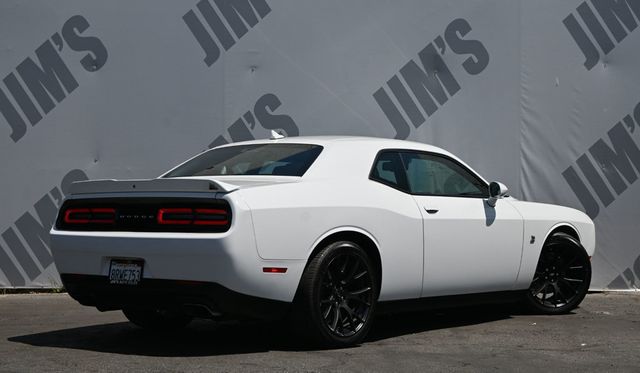 2019 Dodge Challenger R/T Plus Package Performance Plus Package Moonroof - 23030110 - 4