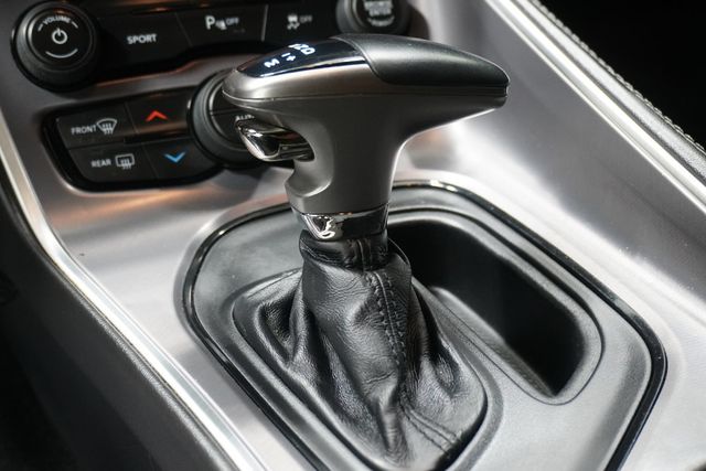 2019 Dodge Challenger R/T RWD - 23026043 - 18